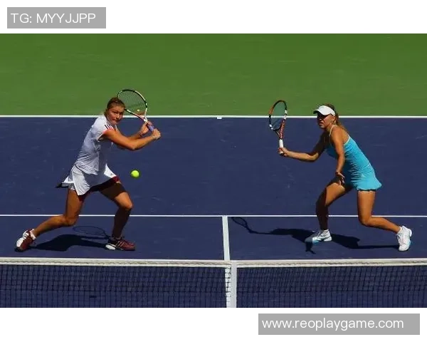 赛后分析：上海与杭州网球队耐力对决的精彩瞬间与战术解析